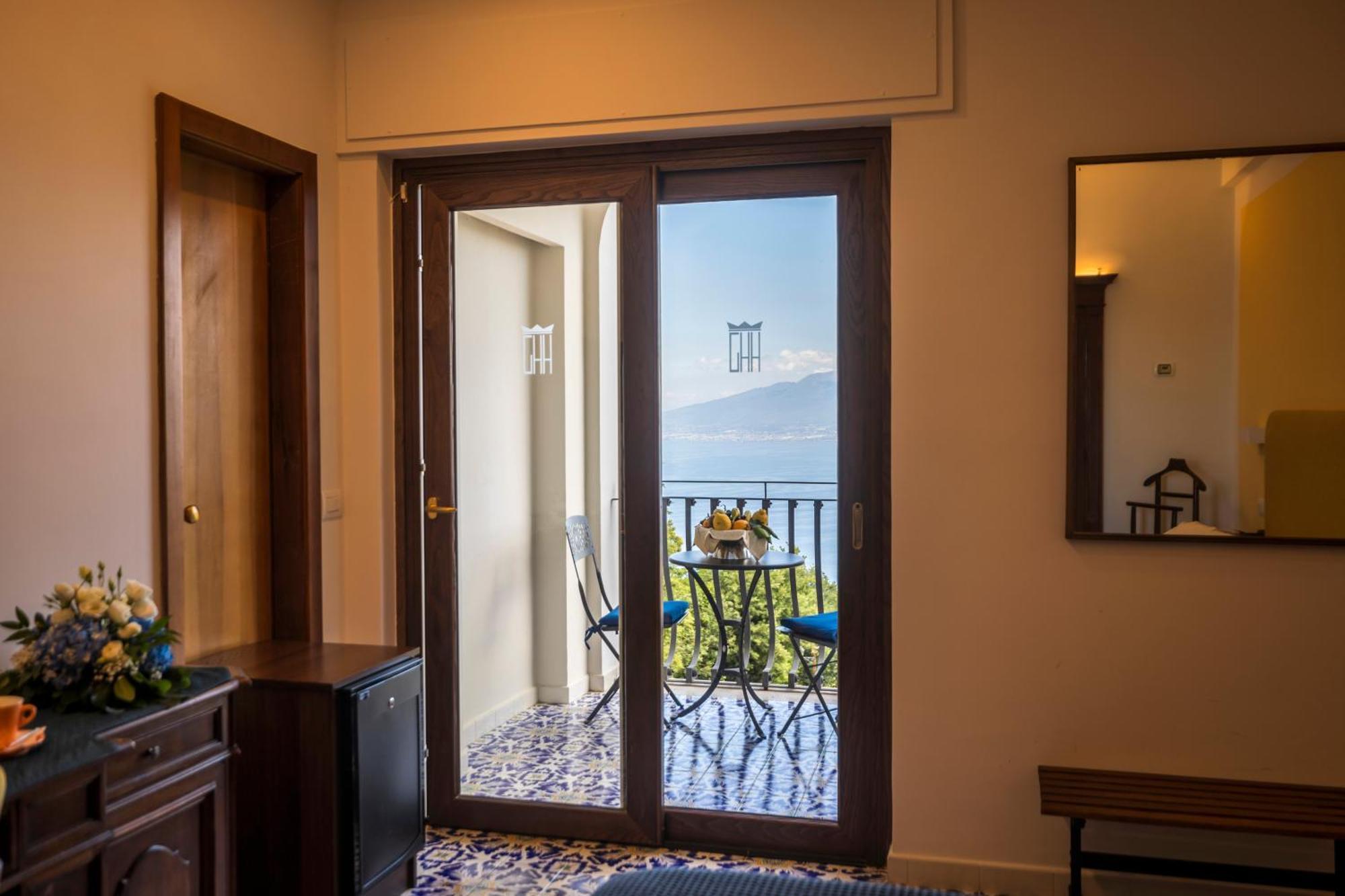 Grand Hotel Hermitage SantʼAgata sui Due Golfi Exterior foto