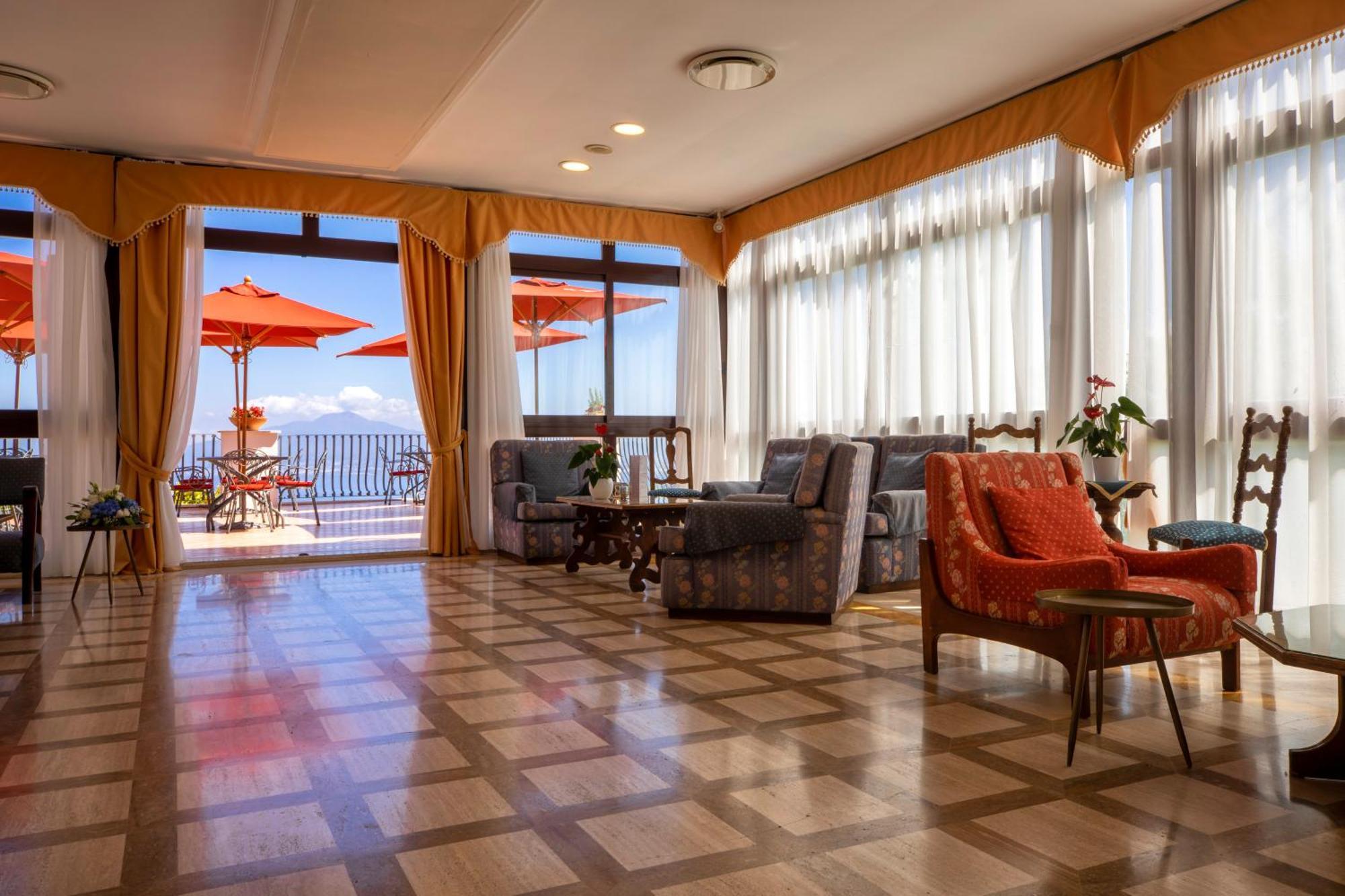 Grand Hotel Hermitage SantʼAgata sui Due Golfi Exterior foto