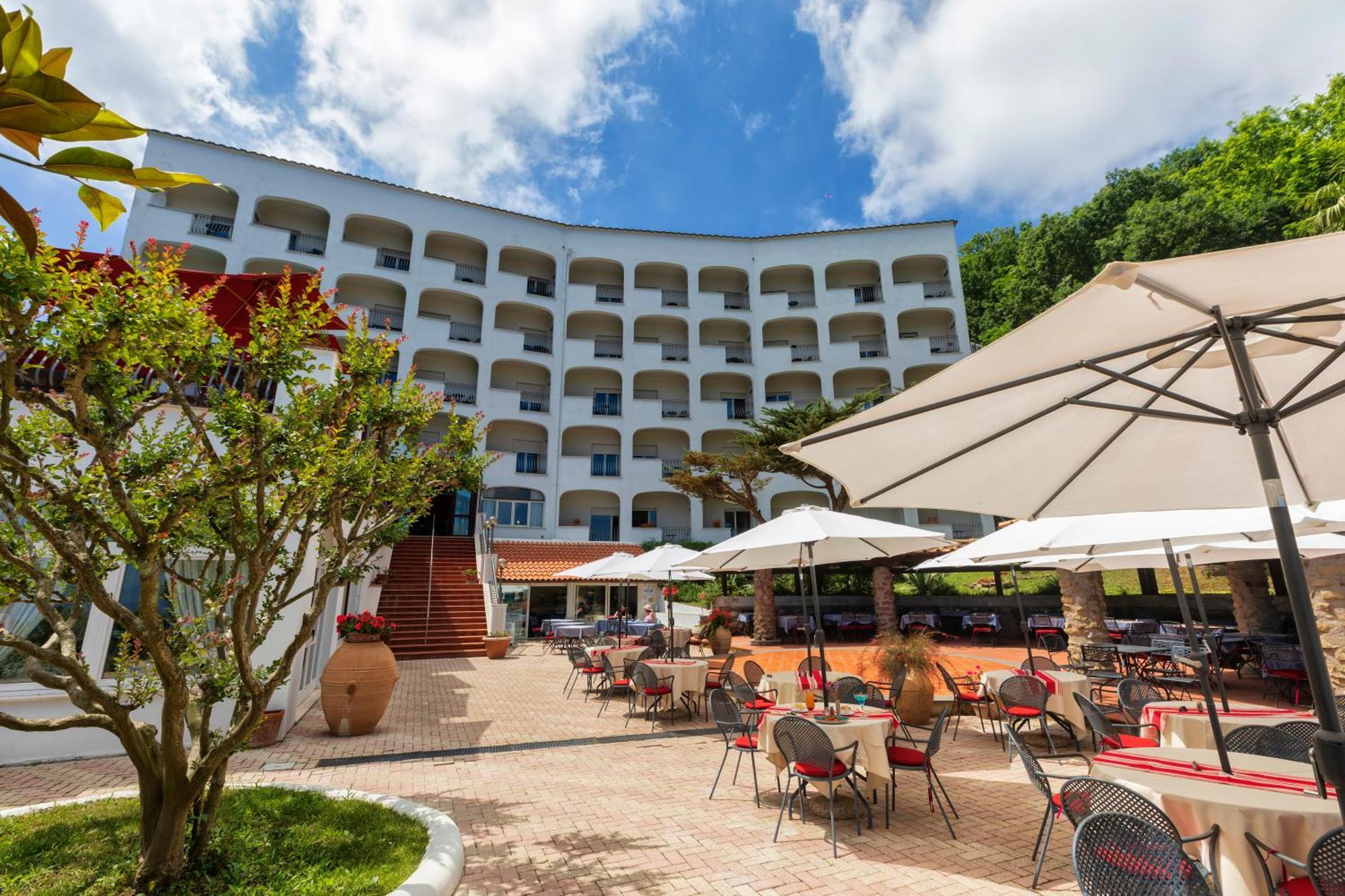 Grand Hotel Hermitage SantʼAgata sui Due Golfi Exterior foto