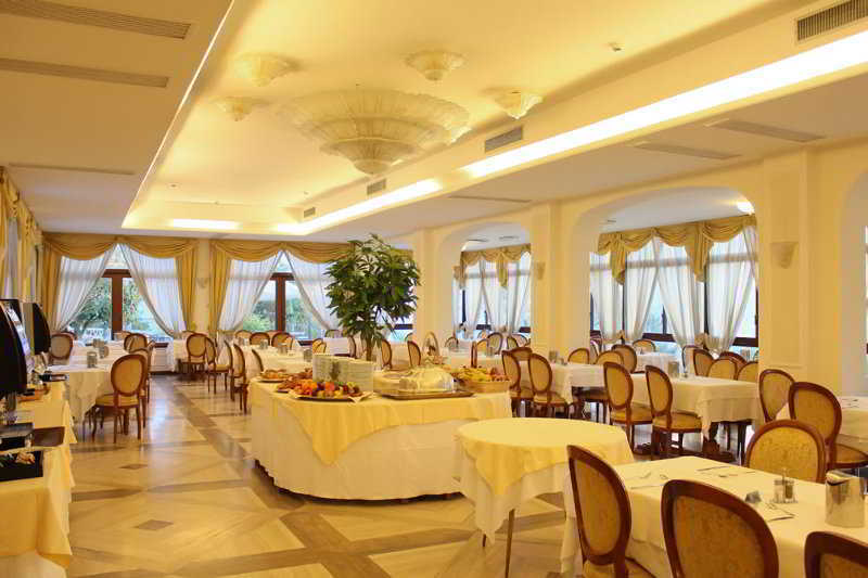 Grand Hotel Hermitage SantʼAgata sui Due Golfi Exterior foto